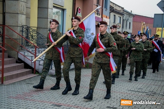 Zdjęcie w galerii na portalu naszwodzislaw.com: Święto Flagi, 96. rocznica wybuchu III Powstania Śląskiego, rocznica uchwalenia Konstytucji 3 Maja oraz Święto św. Floriana. Uroczystości w Rydułtowach wiadomości z regionu