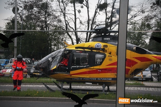 Zdjęcie w galerii na portalu naszwodzislaw.com: Znamy przyczynę wczorajszego wypadku w Pszowie. Stan 19-latka jest ciężki! wiadomości z regionu
