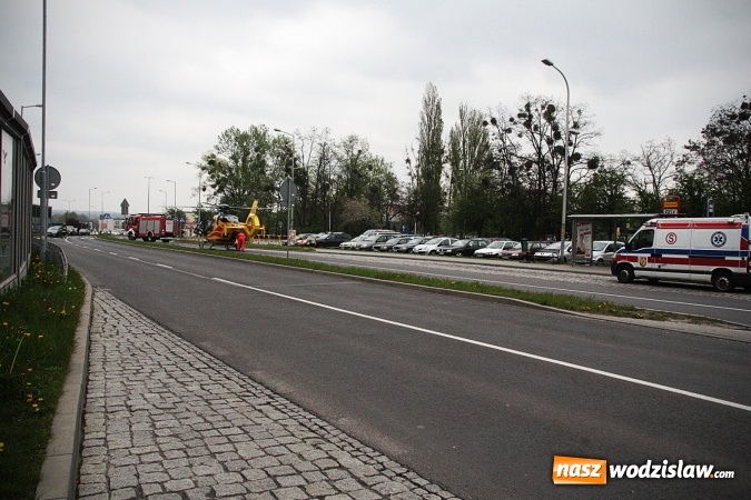 Zdjęcie w galerii na portalu naszwodzislaw.com: Znamy przyczynę wczorajszego wypadku w Pszowie. Stan 19-latka jest ciężki! wiadomości z regionu