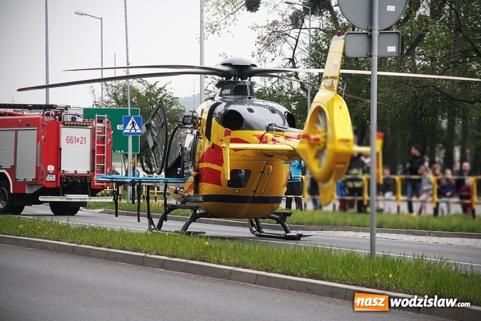 Zdjęcie w galerii na portalu naszwodzislaw.com: Znamy przyczynę wczorajszego wypadku w Pszowie. Stan 19-latka jest ciężki! wiadomości z regionu