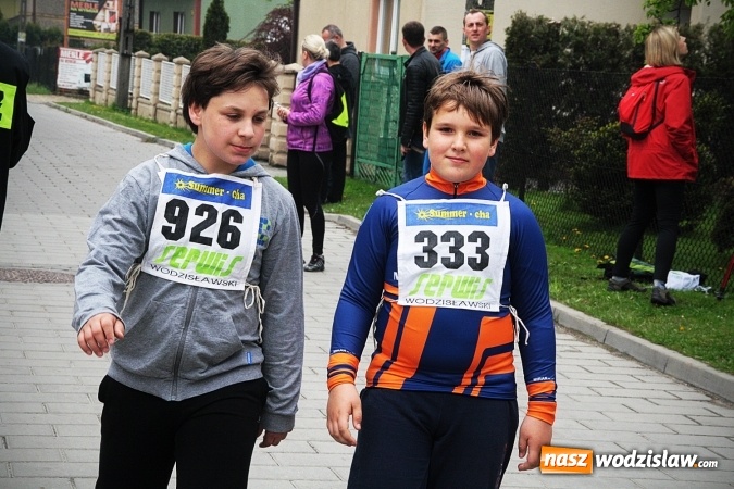 Zdjęcie w galerii na portalu naszwodzislaw.com: Radliński Bieg Ekologiczny wystartował już po raz dwudziesty drugi wiadomości z regionu