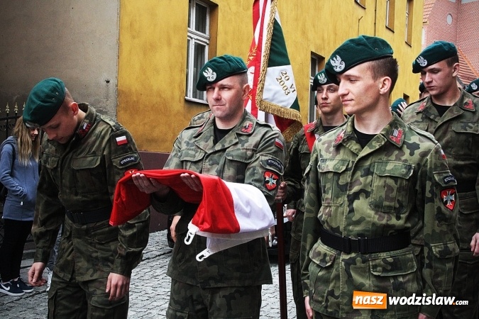 Zdjęcie w galerii na portalu naszwodzislaw.com: Święto Konstytucji 3 Maja. Obchody w Wodzisławiu Śląskim wiadomości z regionu