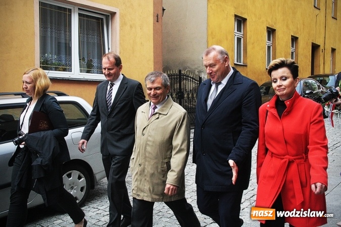 Zdjęcie w galerii na portalu naszwodzislaw.com: Święto Konstytucji 3 Maja. Obchody w Wodzisławiu Śląskim wiadomości z regionu