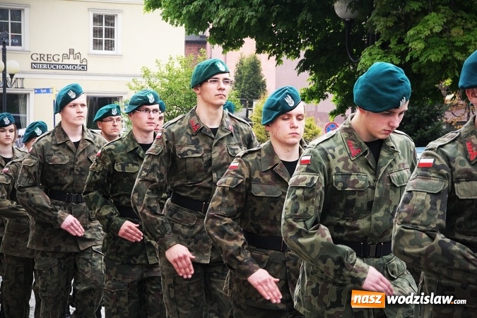 Zdjęcie w galerii na portalu naszwodzislaw.com: Święto Konstytucji 3 Maja. Obchody w Wodzisławiu Śląskim wiadomości z regionu