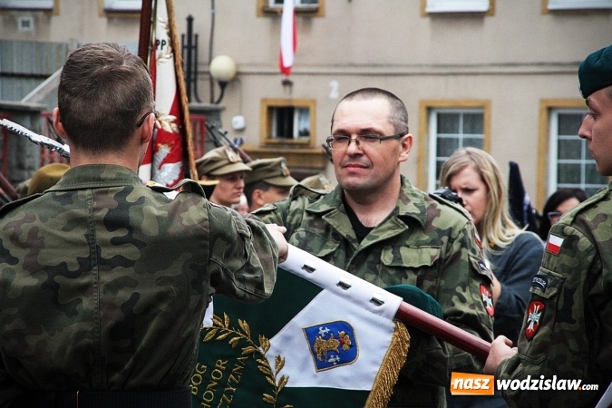 Zdjęcie w galerii na portalu naszwodzislaw.com: Święto Konstytucji 3 Maja. Obchody w Wodzisławiu Śląskim wiadomości z regionu