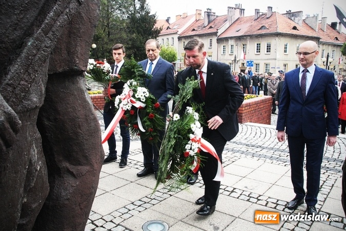 Zdjęcie w galerii na portalu naszwodzislaw.com: Święto Konstytucji 3 Maja. Obchody w Wodzisławiu Śląskim wiadomości z regionu