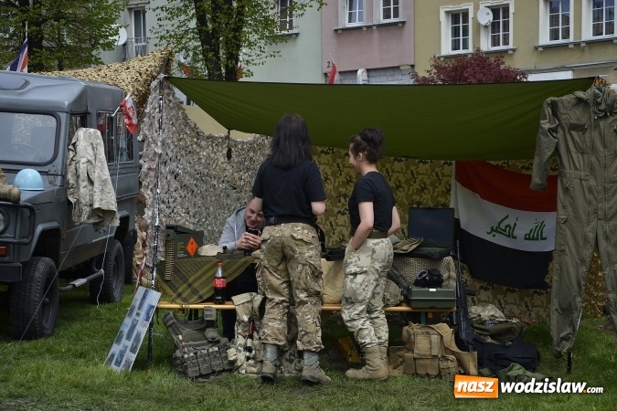 Zdjęcie w galerii na portalu naszwodzislaw.com: 7. Piknik Historyczno-Militarny. FOTORELACJA wiadomości z regionu