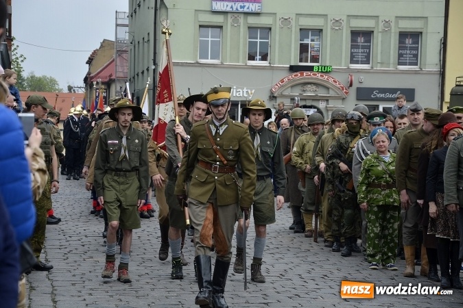 Zdjęcie w galerii na portalu naszwodzislaw.com: 7. Piknik Historyczno-Militarny. FOTORELACJA wiadomości z regionu