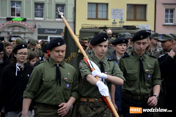 Zdjęcie w galerii na portalu naszwodzislaw.com: 7. Piknik Historyczno-Militarny. FOTORELACJA wiadomości z regionu