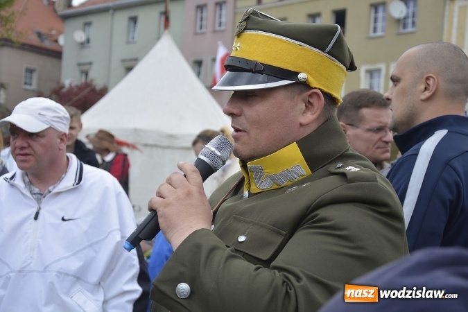 Zdjęcie w galerii na portalu naszwodzislaw.com: 7. Piknik Historyczno-Militarny. FOTORELACJA wiadomości z regionu