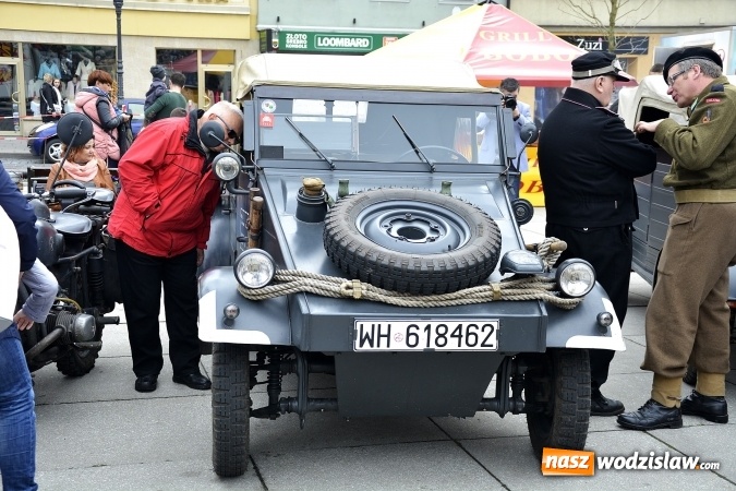 Zdjęcie w galerii na portalu naszwodzislaw.com: 7. Piknik Historyczno-Militarny. FOTORELACJA wiadomości z regionu