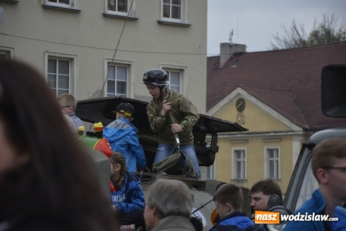 Zdjęcie w galerii na portalu naszwodzislaw.com: 7. Piknik Historyczno-Militarny. FOTORELACJA wiadomości z regionu