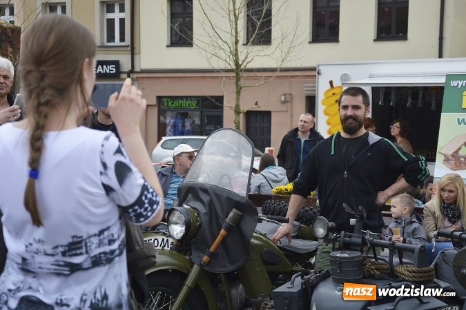 Zdjęcie w galerii na portalu naszwodzislaw.com: 7. Piknik Historyczno-Militarny. FOTORELACJA wiadomości z regionu