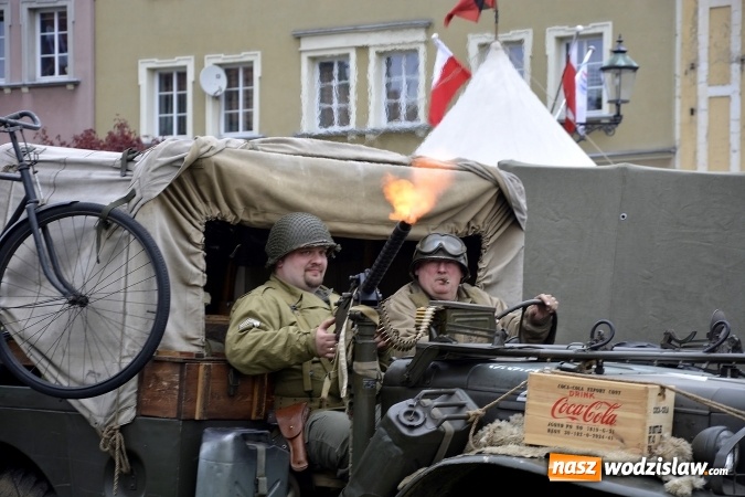 Zdjęcie w galerii na portalu naszwodzislaw.com: 7. Piknik Historyczno-Militarny. FOTORELACJA wiadomości z regionu