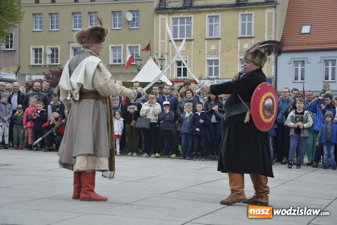 Zdjęcie w galerii na portalu naszwodzislaw.com: 7. Piknik Historyczno-Militarny. FOTORELACJA wiadomości z regionu
