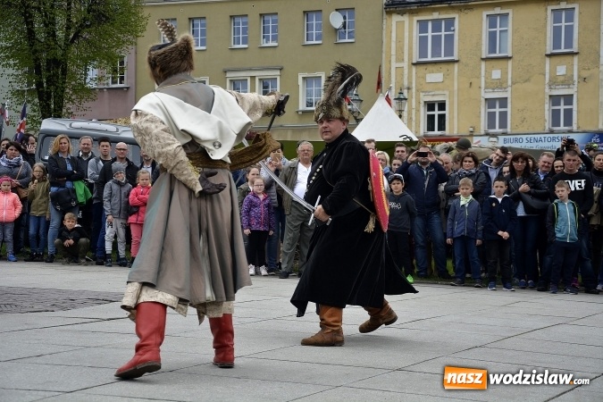 Zdjęcie w galerii na portalu naszwodzislaw.com: 7. Piknik Historyczno-Militarny. FOTORELACJA wiadomości z regionu