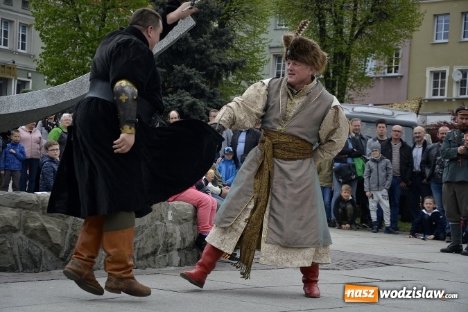 Zdjęcie w galerii na portalu naszwodzislaw.com: 7. Piknik Historyczno-Militarny. FOTORELACJA wiadomości z regionu