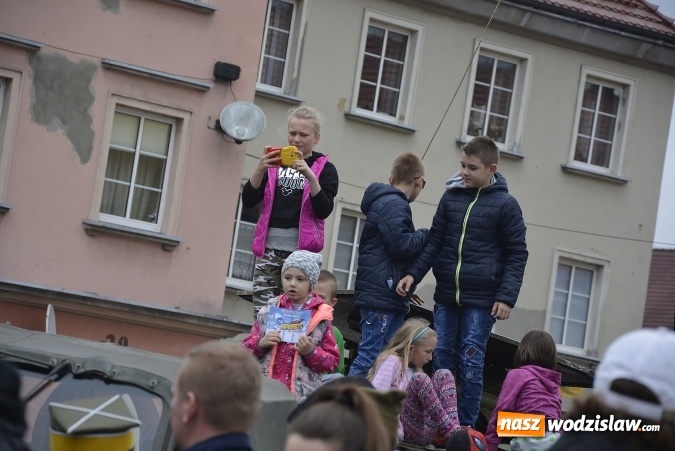 Zdjęcie w galerii na portalu naszwodzislaw.com: 7. Piknik Historyczno-Militarny. FOTORELACJA wiadomości z regionu