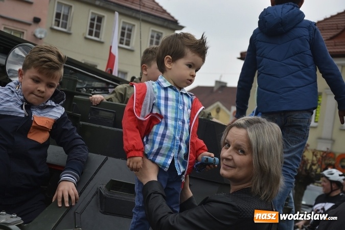Zdjęcie w galerii na portalu naszwodzislaw.com: 7. Piknik Historyczno-Militarny. FOTORELACJA wiadomości z regionu