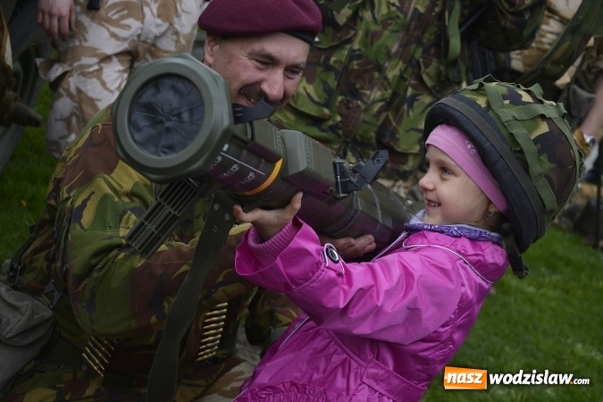 Zdjęcie w galerii na portalu naszwodzislaw.com: 7. Piknik Historyczno-Militarny. FOTORELACJA wiadomości z regionu