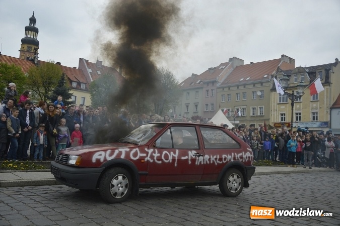 Zdjęcie w galerii na portalu naszwodzislaw.com: 7. Piknik Historyczno-Militarny. FOTORELACJA wiadomości z regionu