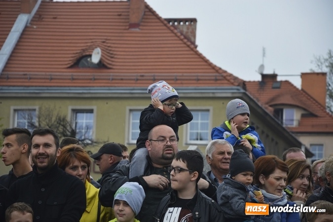 Zdjęcie w galerii na portalu naszwodzislaw.com: 7. Piknik Historyczno-Militarny. FOTORELACJA wiadomości z regionu