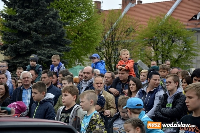 Zdjęcie w galerii na portalu naszwodzislaw.com: 7. Piknik Historyczno-Militarny. FOTORELACJA wiadomości z regionu