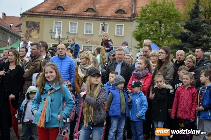 Zdjęcie w galerii na portalu naszwodzislaw.com: 7. Piknik Historyczno-Militarny. FOTORELACJA wiadomości z regionu
