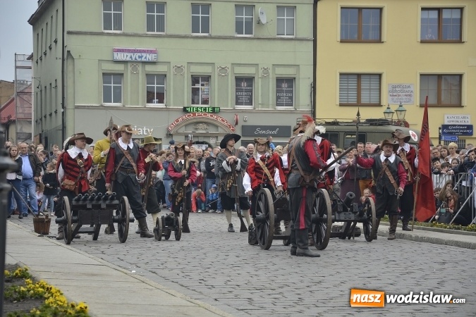 Zdjęcie w galerii na portalu naszwodzislaw.com: 7. Piknik Historyczno-Militarny. FOTORELACJA wiadomości z regionu