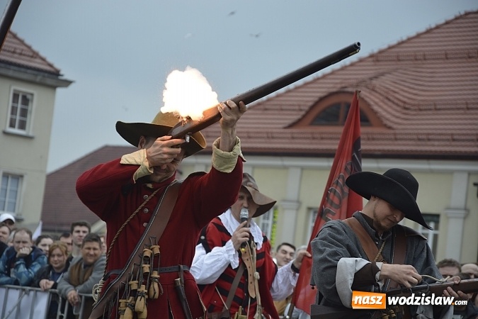 Zdjęcie w galerii na portalu naszwodzislaw.com: 7. Piknik Historyczno-Militarny. FOTORELACJA wiadomości z regionu