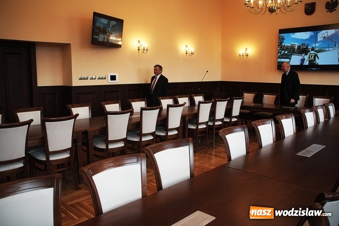 Zdjęcie w galerii na portalu naszwodzislaw.com: Remont Urzędu Miasta w Wodzisławiu Śląskim. Zobacz, jak wyglądają wnętrza budynku gł&oacute;wnego wiadomości z regionu