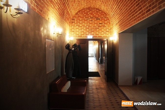 Zdjęcie w galerii na portalu naszwodzislaw.com: Remont Urzędu Miasta w Wodzisławiu Śląskim. Zobacz, jak wyglądają wnętrza budynku gł&oacute;wnego wiadomości z regionu