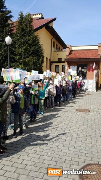 Zdjęcie w galerii na portalu naszwodzislaw.com: Tak Gmina Mszana obchodziła Międzynarodowy Dzień Ziemi wiadomości z regionu
