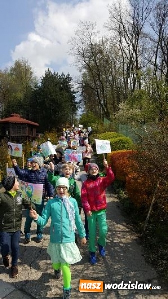 Zdjęcie w galerii na portalu naszwodzislaw.com: Tak Gmina Mszana obchodziła Międzynarodowy Dzień Ziemi wiadomości z regionu