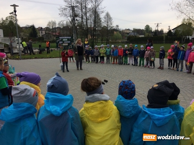 Zdjęcie w galerii na portalu naszwodzislaw.com: Tak Gmina Mszana obchodziła Międzynarodowy Dzień Ziemi wiadomości z regionu