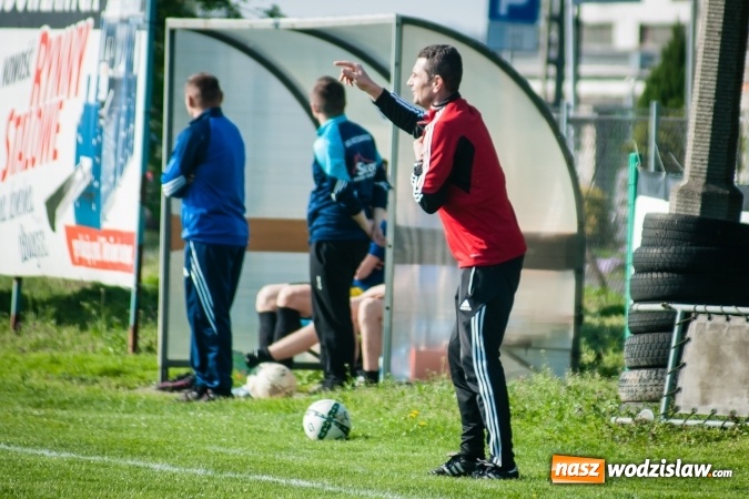 Zdjęcie w galerii na portalu naszwodzislaw.com: Nieudane dośrodkowanie zmieniło się w gola. Przyszłość lepsza od Krzyżanowic wiadomości z regionu