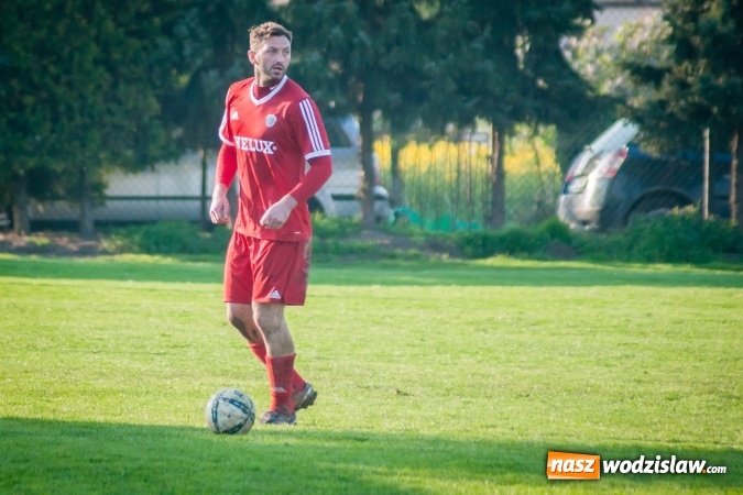 Zdjęcie w galerii na portalu naszwodzislaw.com: Nieudane dośrodkowanie zmieniło się w gola. Przyszłość lepsza od Krzyżanowic wiadomości z regionu