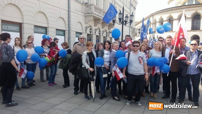Zdjęcie w galerii na portalu naszwodzislaw.com: Kieca: 
