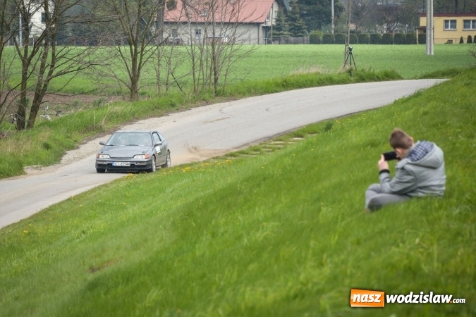 Zdjęcie w galerii na portalu naszwodzislaw.com: Ekipy z powiatu wodzisławskiego na Rajdzie Samochodowym o Puchar Burmistrza Kuźni Raciborskiej wiadomości z regionu