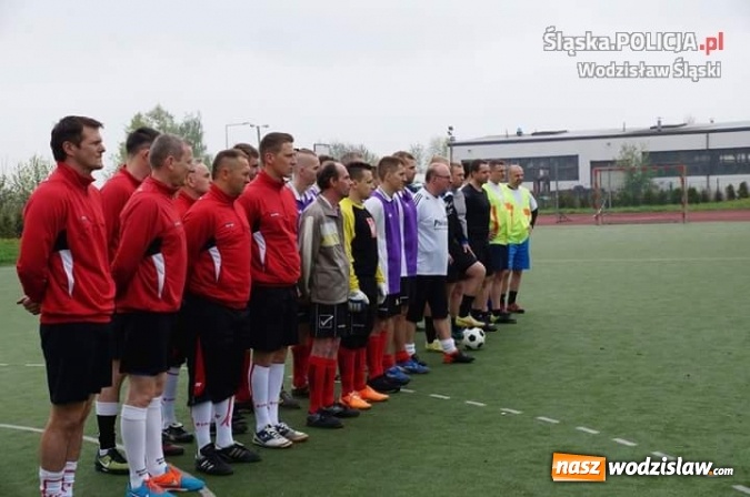 Zdjęcie w galerii na portalu naszwodzislaw.com: Wodzisławscy policjanci najlepsi na turnieju służb mundurowych wiadomości z regionu