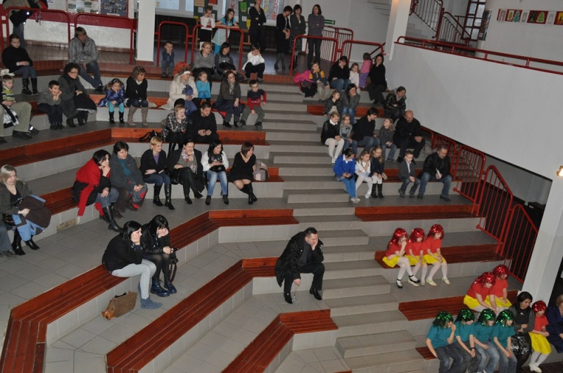 Zdjęcie w galerii na portalu naszwodzislaw.com: Szkoły rozpoczynają walkę o ucznia  wiadomości z regionu