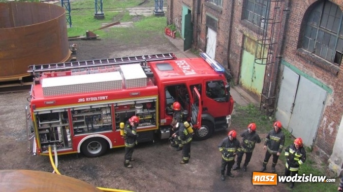 Zdjęcie w galerii na portalu naszwodzislaw.com: Ćwiczenia strażaków na terenie Koksowni Radlin wiadomości z regionu