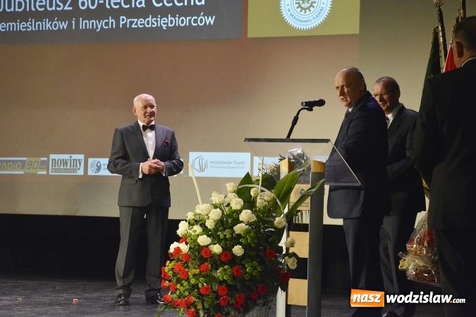 Zdjęcie w galerii na portalu naszwodzislaw.com: Cech Rzemieślnik&oacute;w i Innych Przedsiębiorc&oacute;w świętuje 60-lecie wiadomości z regionu