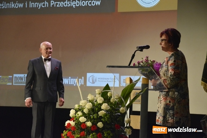 Zdjęcie w galerii na portalu naszwodzislaw.com: Cech Rzemieślnik&oacute;w i Innych Przedsiębiorc&oacute;w świętuje 60-lecie wiadomości z regionu