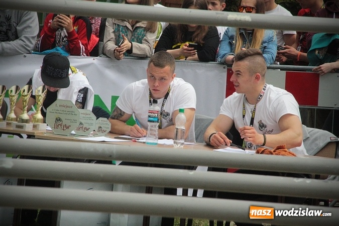 Zdjęcie w galerii na portalu naszwodzislaw.com: Ogólnopolskie Zawody Street Workout przy Bogumińskiej wiadomości z regionu