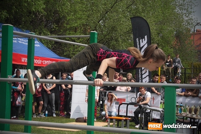 Zdjęcie w galerii na portalu naszwodzislaw.com: Ogólnopolskie Zawody Street Workout przy Bogumińskiej wiadomości z regionu