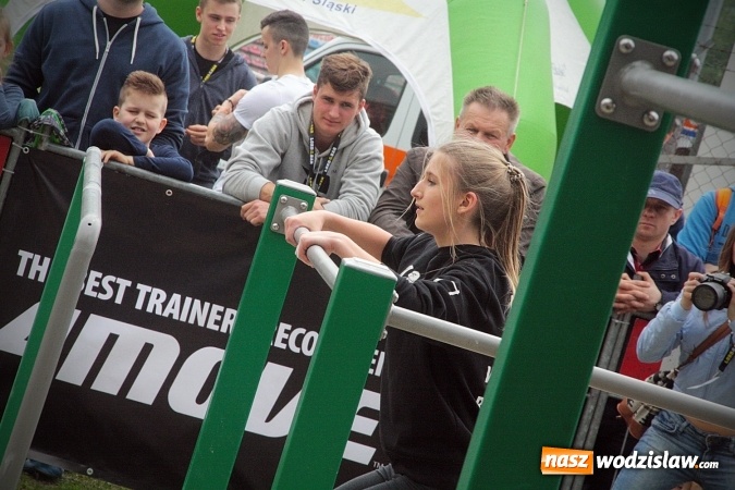 Zdjęcie w galerii na portalu naszwodzislaw.com: Ogólnopolskie Zawody Street Workout przy Bogumińskiej wiadomości z regionu