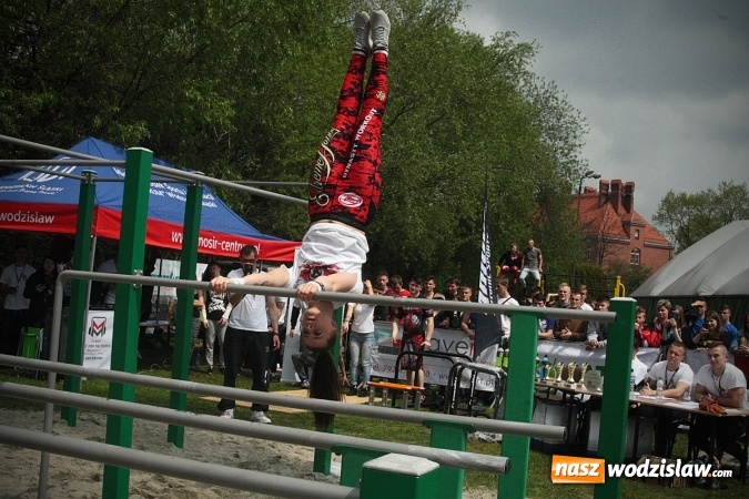 Zdjęcie w galerii na portalu naszwodzislaw.com: Ogólnopolskie Zawody Street Workout przy Bogumińskiej wiadomości z regionu