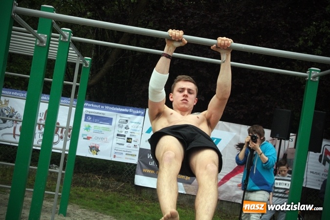 Zdjęcie w galerii na portalu naszwodzislaw.com: Ogólnopolskie Zawody Street Workout przy Bogumińskiej wiadomości z regionu