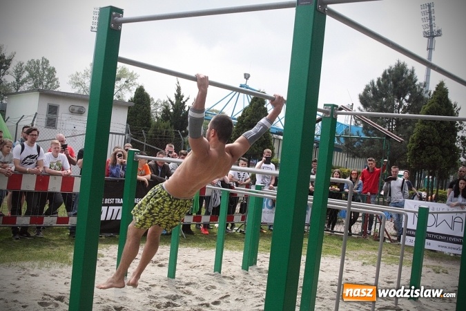 Zdjęcie w galerii na portalu naszwodzislaw.com: Ogólnopolskie Zawody Street Workout przy Bogumińskiej wiadomości z regionu